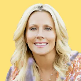 Portrait image for the Sara Landon spiritual influencer card.